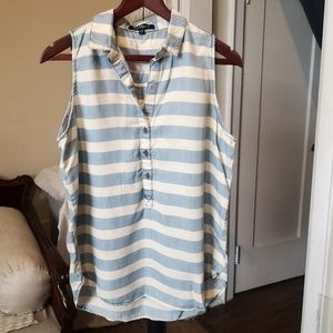 3/$20 Velvet Heart sleeveless top